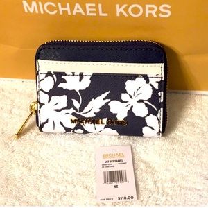 Micheal Kors small wallet